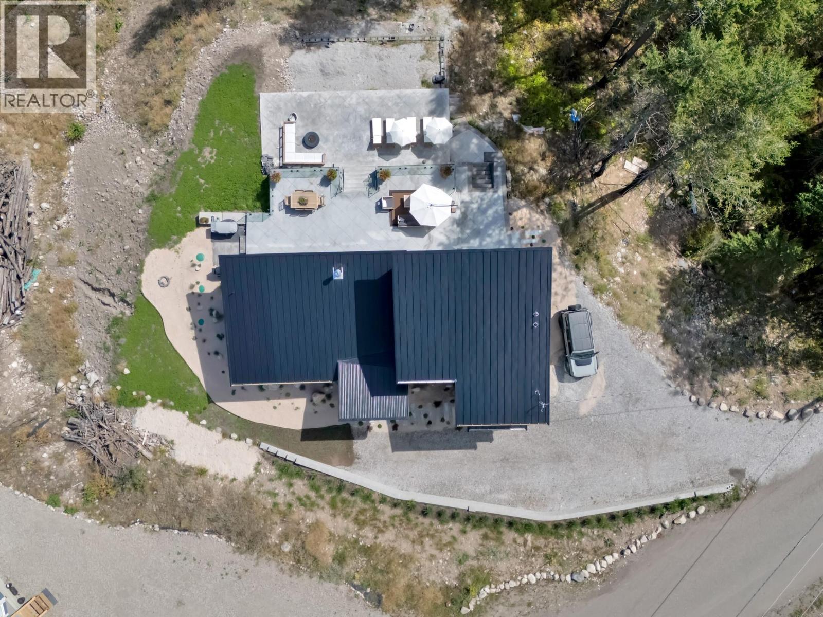9485 Houghton Road, Fintry