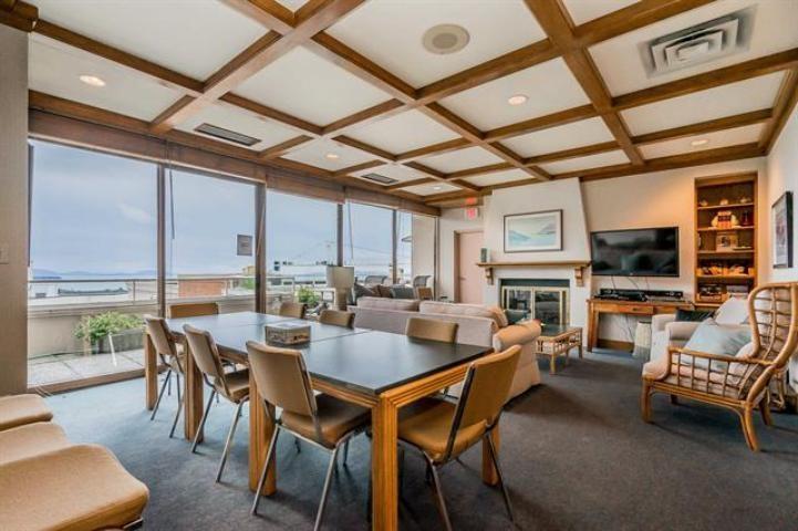 812 15111 RUSSELL AVENUE, White Rock