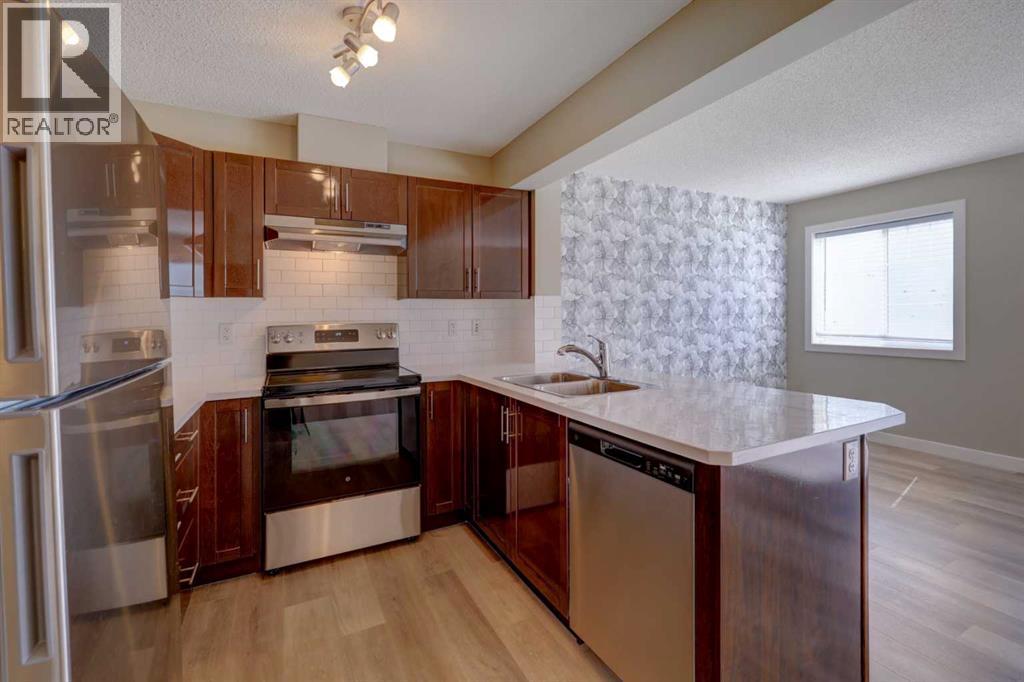 Single Family House for Sale in  Pantego Lane NW Panorama Hills Calgary 