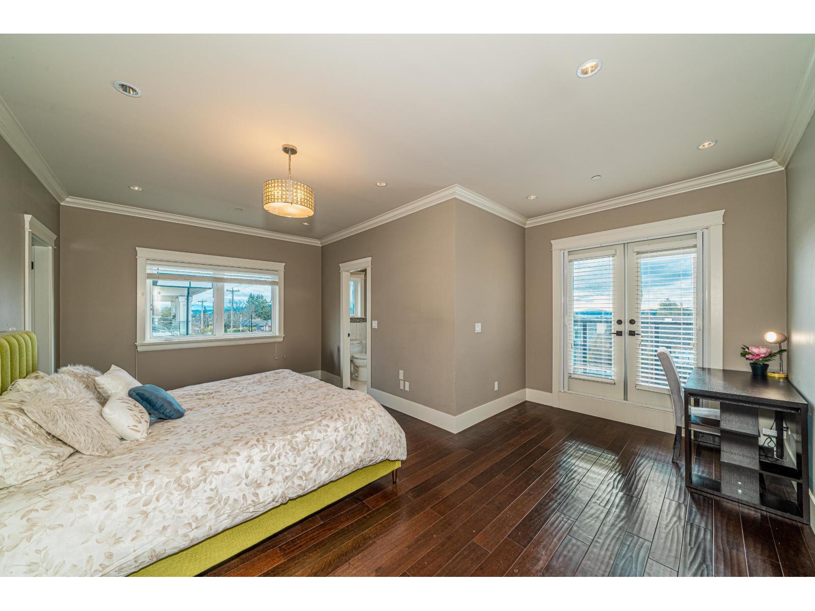 15807 BUENA VISTA AVENUE, White Rock