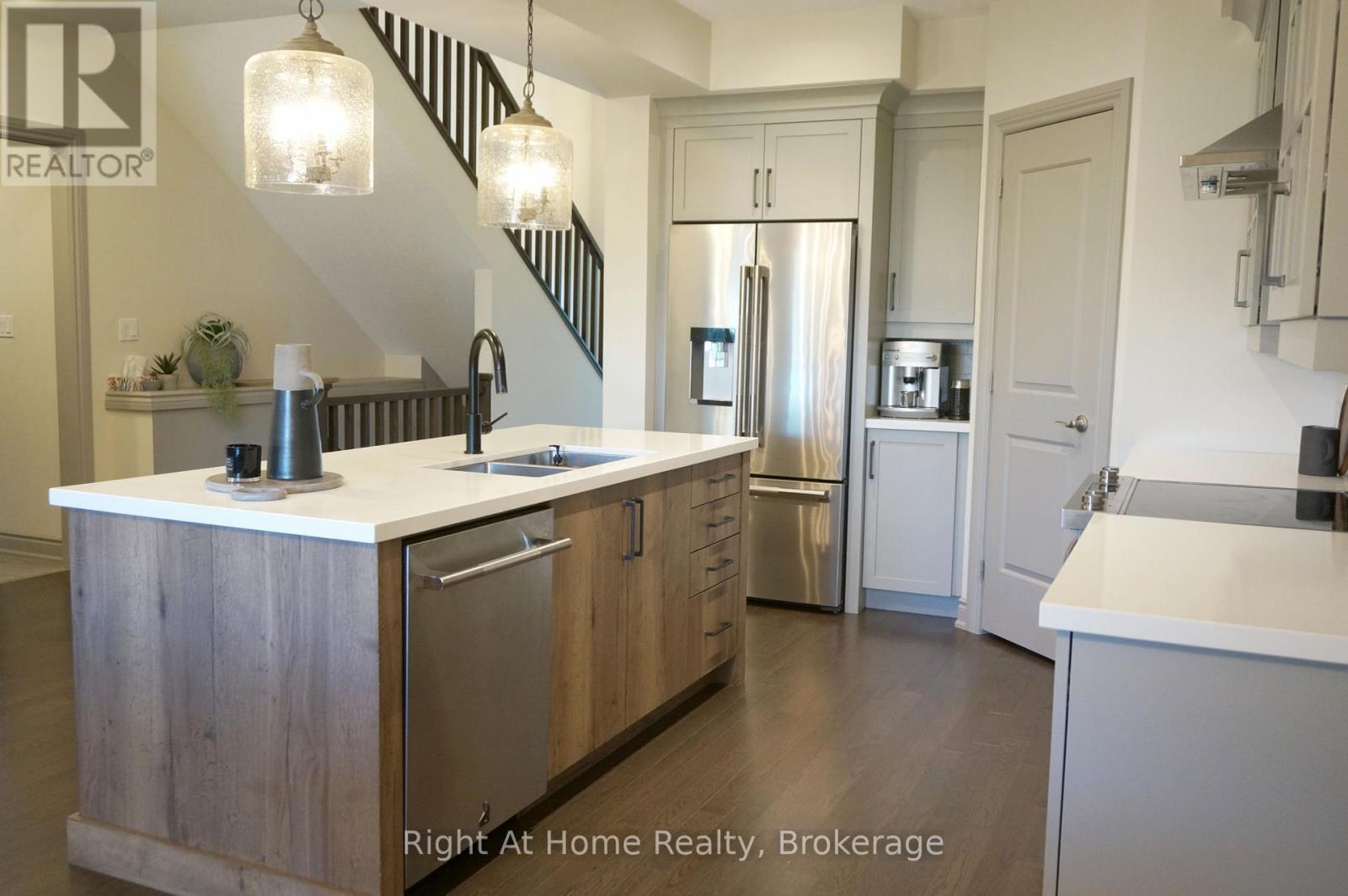 107 BEACON DRIVE - Photo 5 of 50, Blue Mountains, Ontario