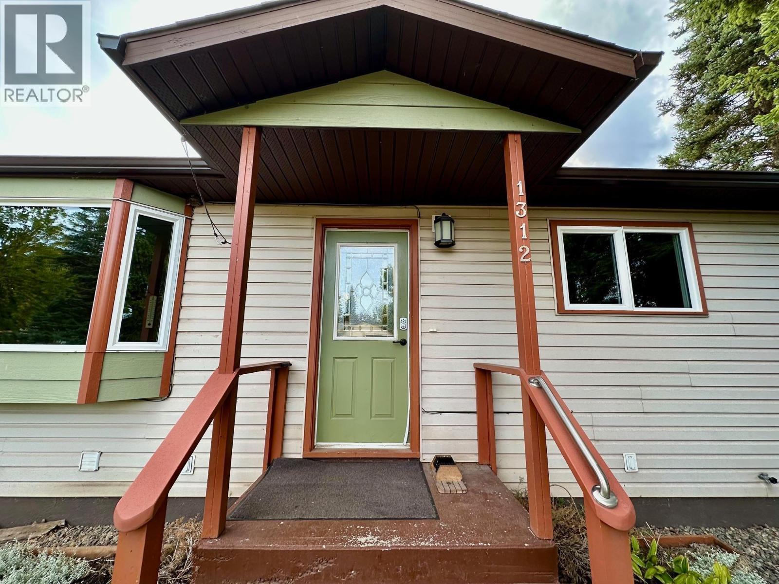 1312 MORICE Drive, Smithers