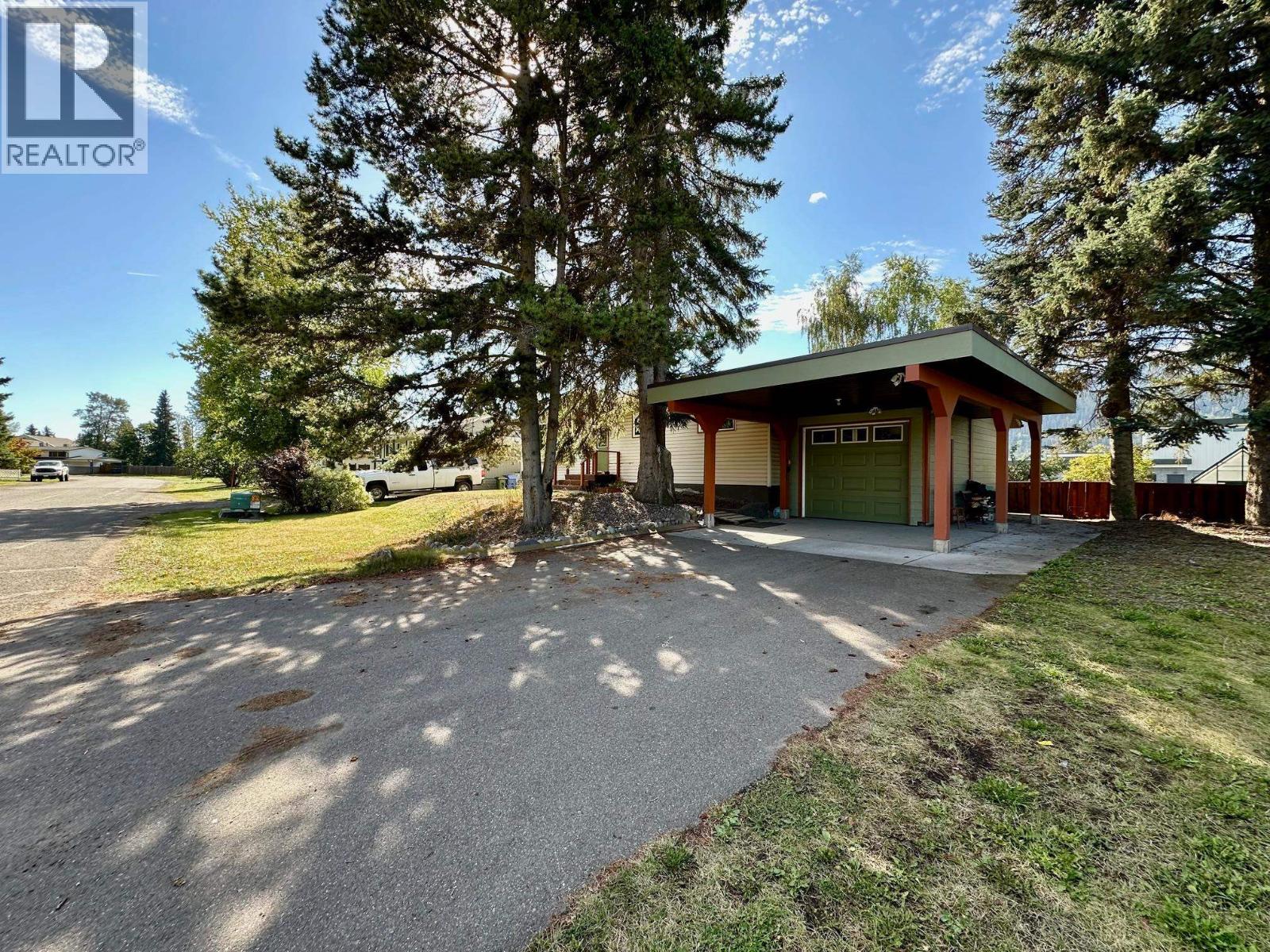 1312 MORICE Drive, Smithers
