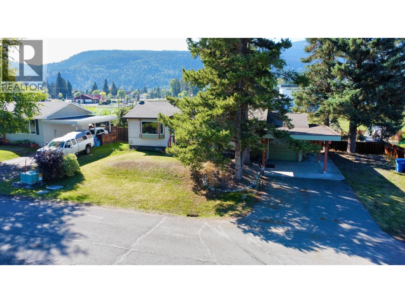 1312 MORICE Drive, Smithers