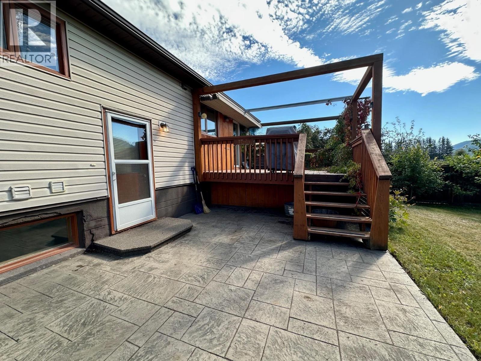 1312 MORICE Drive, Smithers