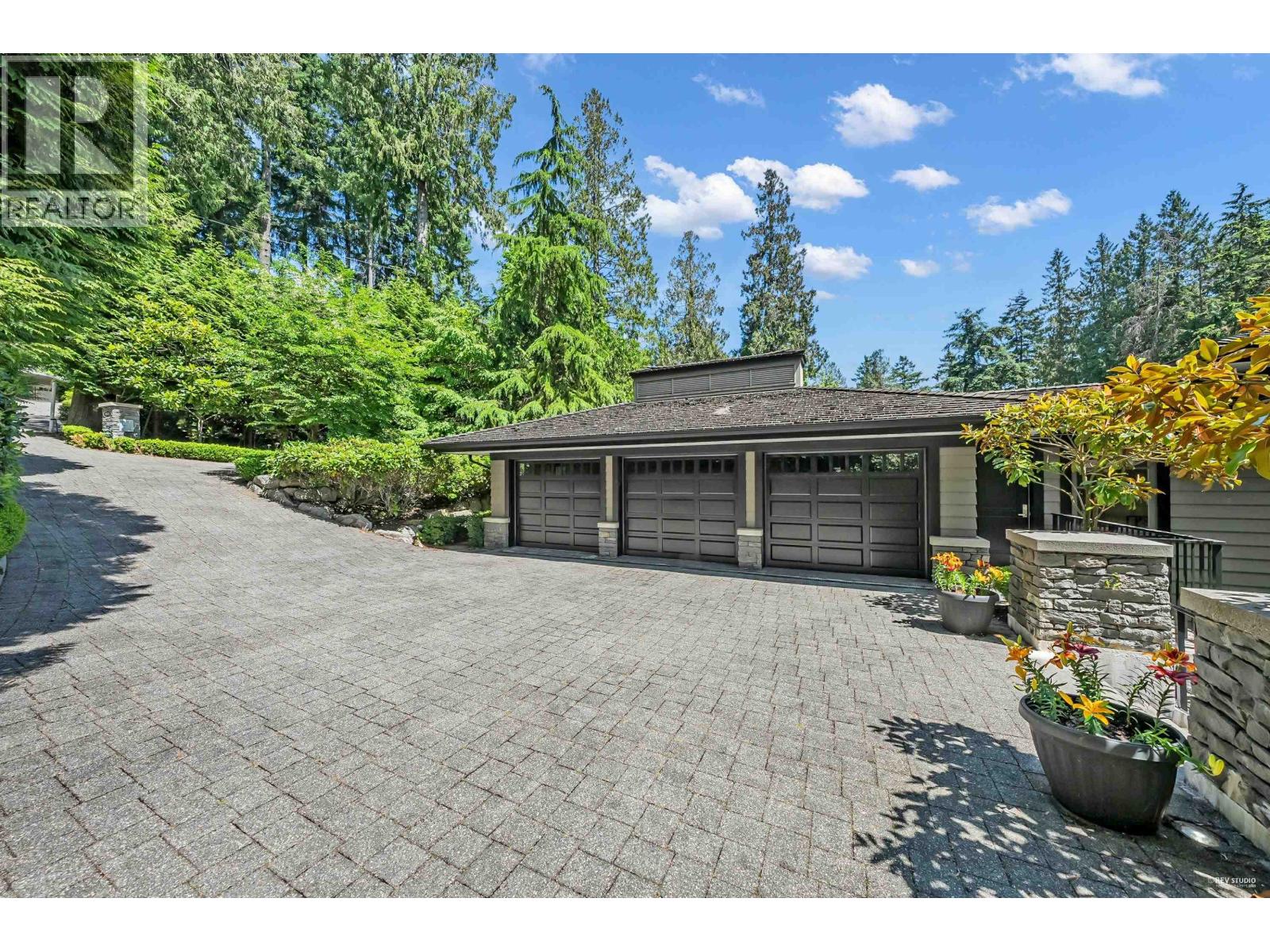 4668 CLOVELLY WALK, West Vancouver