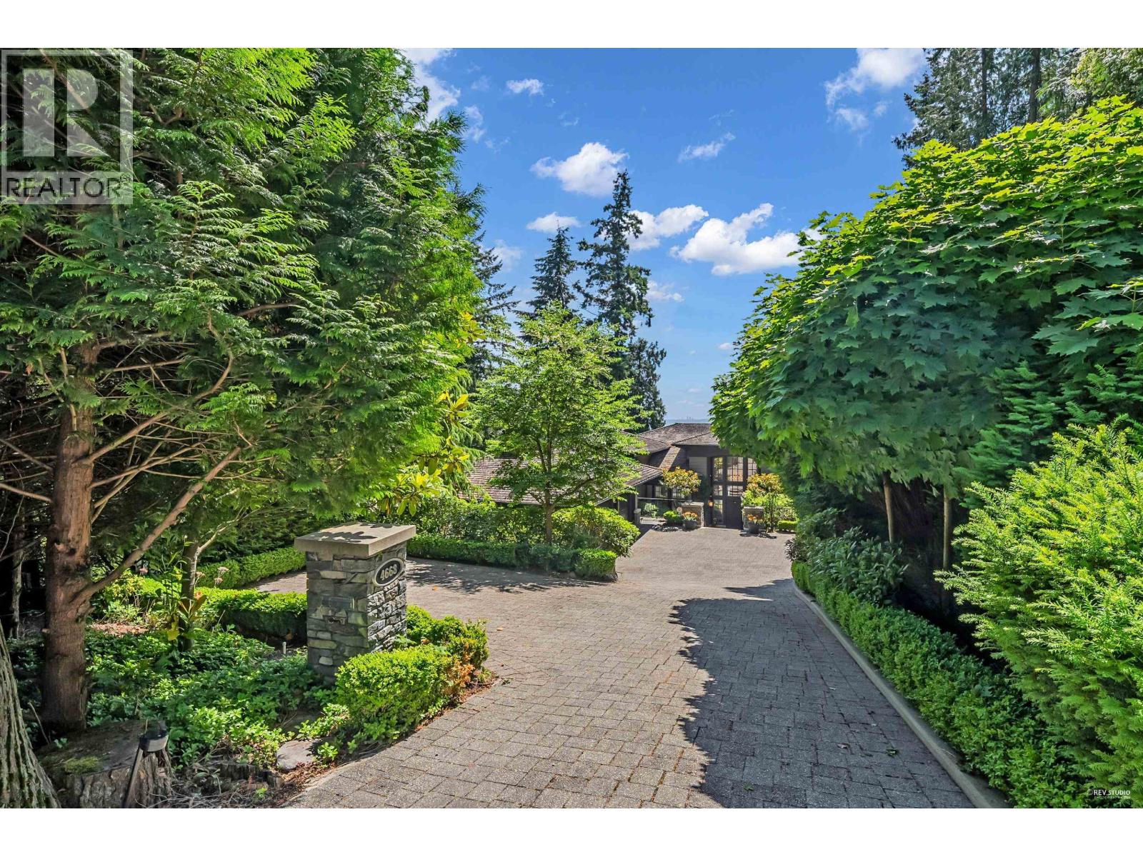 4668 CLOVELLY WALK, West Vancouver