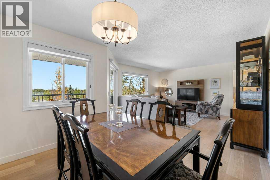 Single Family House for Sale in  Macewan Park Heights NW MacEwan Glen Calgary 