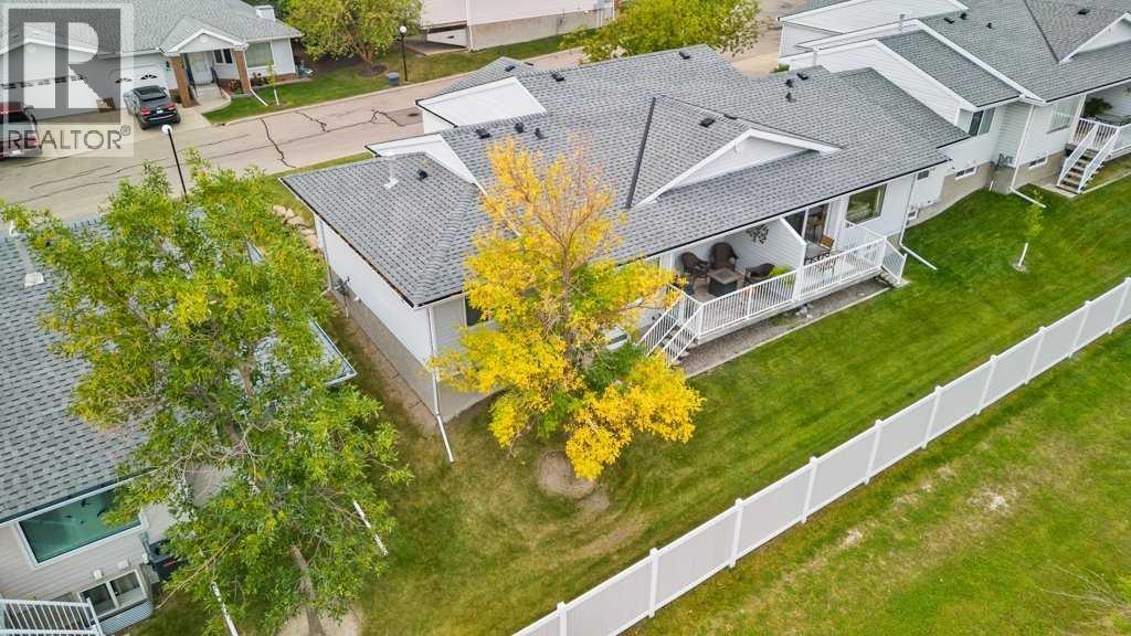 Single Family House for Sale in  Macewan Park Heights NW MacEwan Glen Calgary 