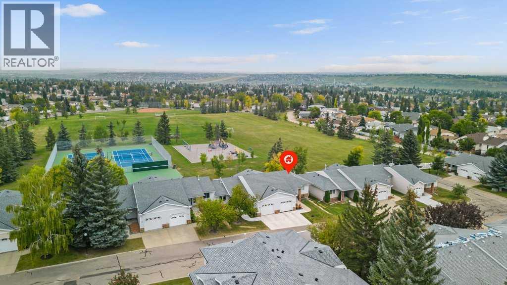 Single Family House for Sale in  Macewan Park Heights NW MacEwan Glen Calgary 