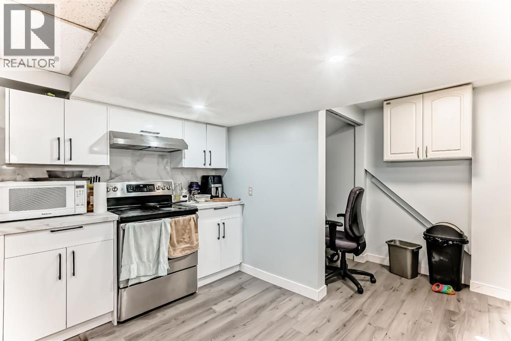 Single Family House Bungalow for Sale in  Rundlecairn Way NE Rundle Calgary 