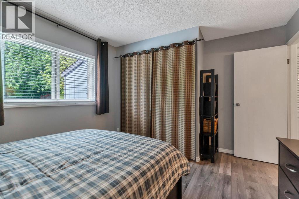 930 BLACKSTOCK ROAD, Port Moody