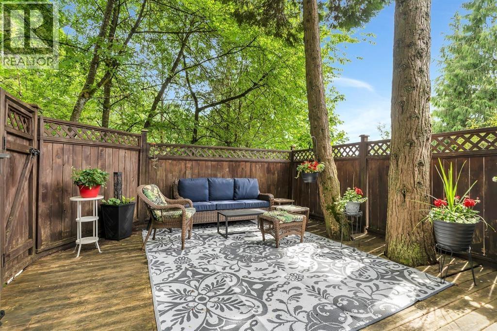 930 BLACKSTOCK ROAD, Port Moody