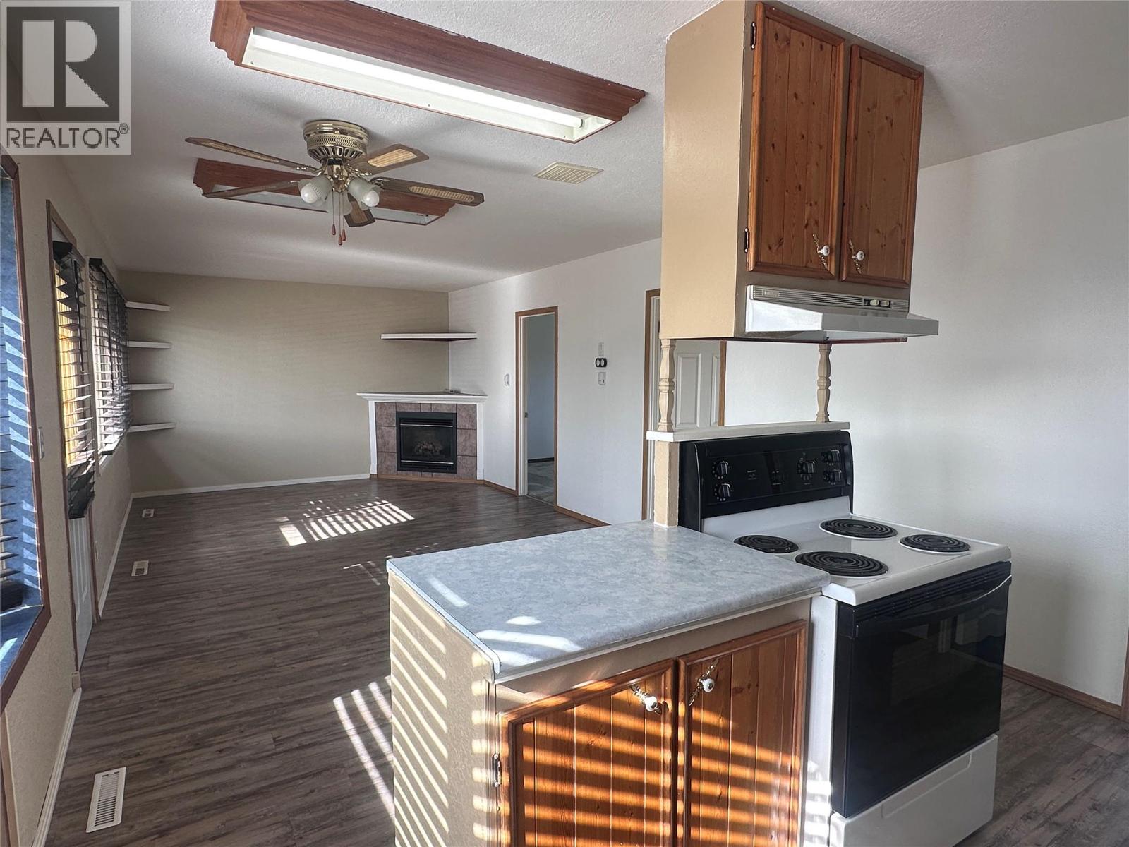 1020 Reasbeck Crescent, Dawson Creek