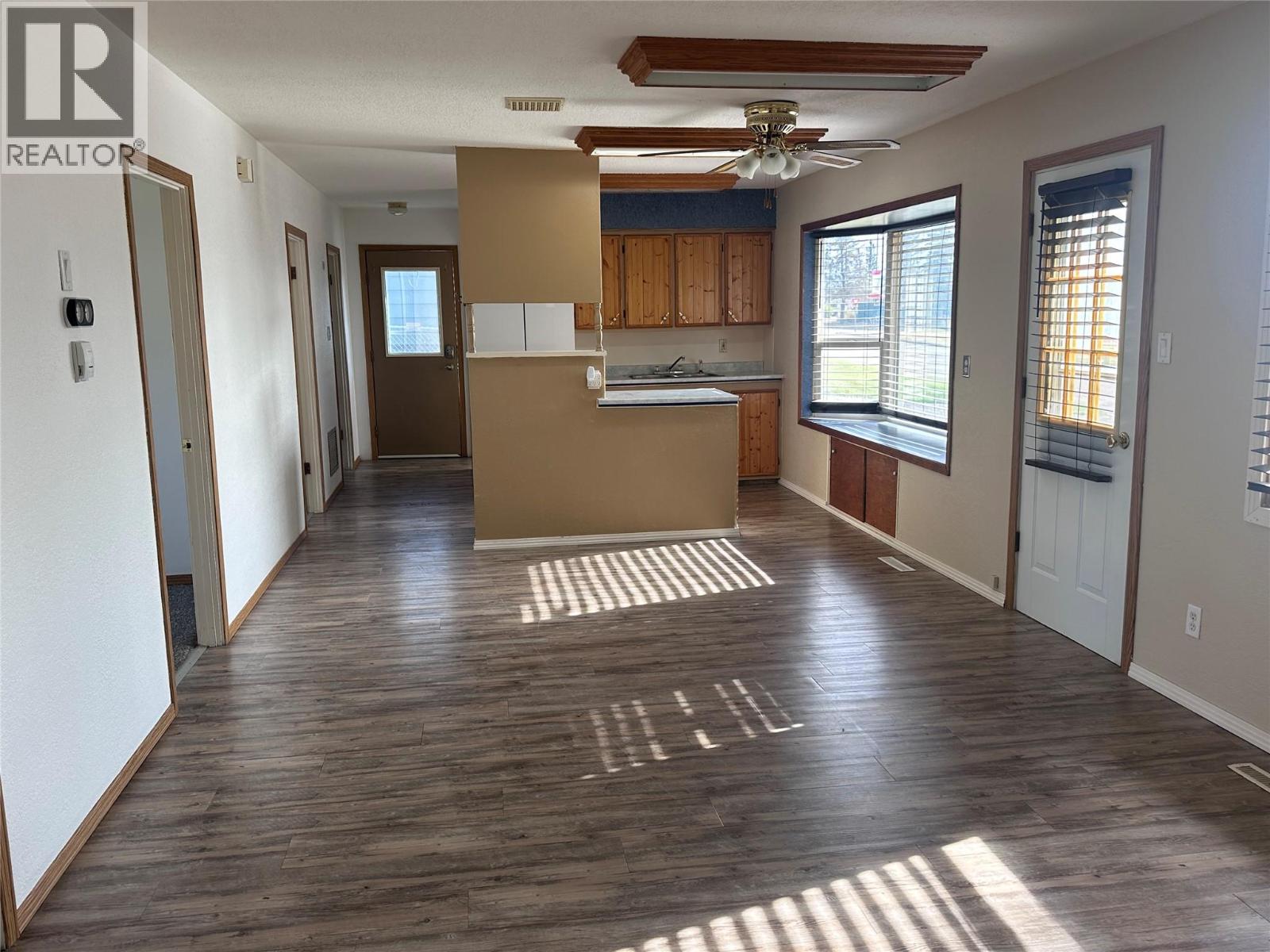 1020 Reasbeck Crescent, Dawson Creek