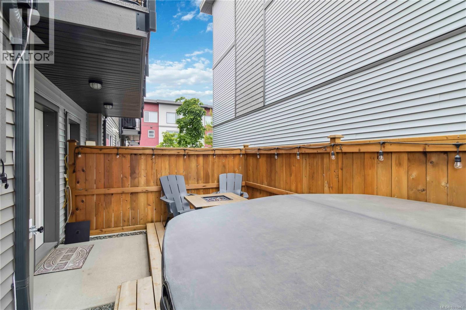 605 3351 Luxton Rd, Langford