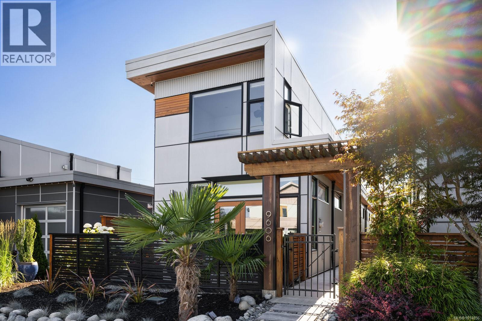  9606 Fourth Street, Sidney