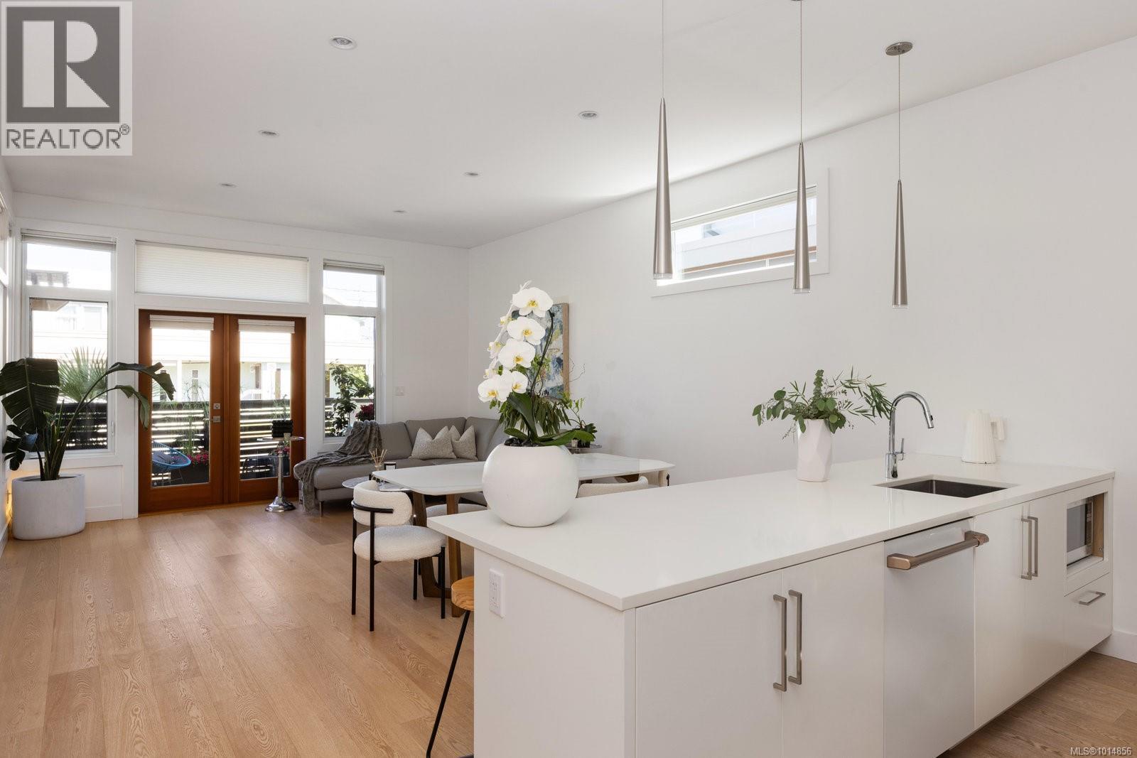 9606 Fourth Street, Sidney