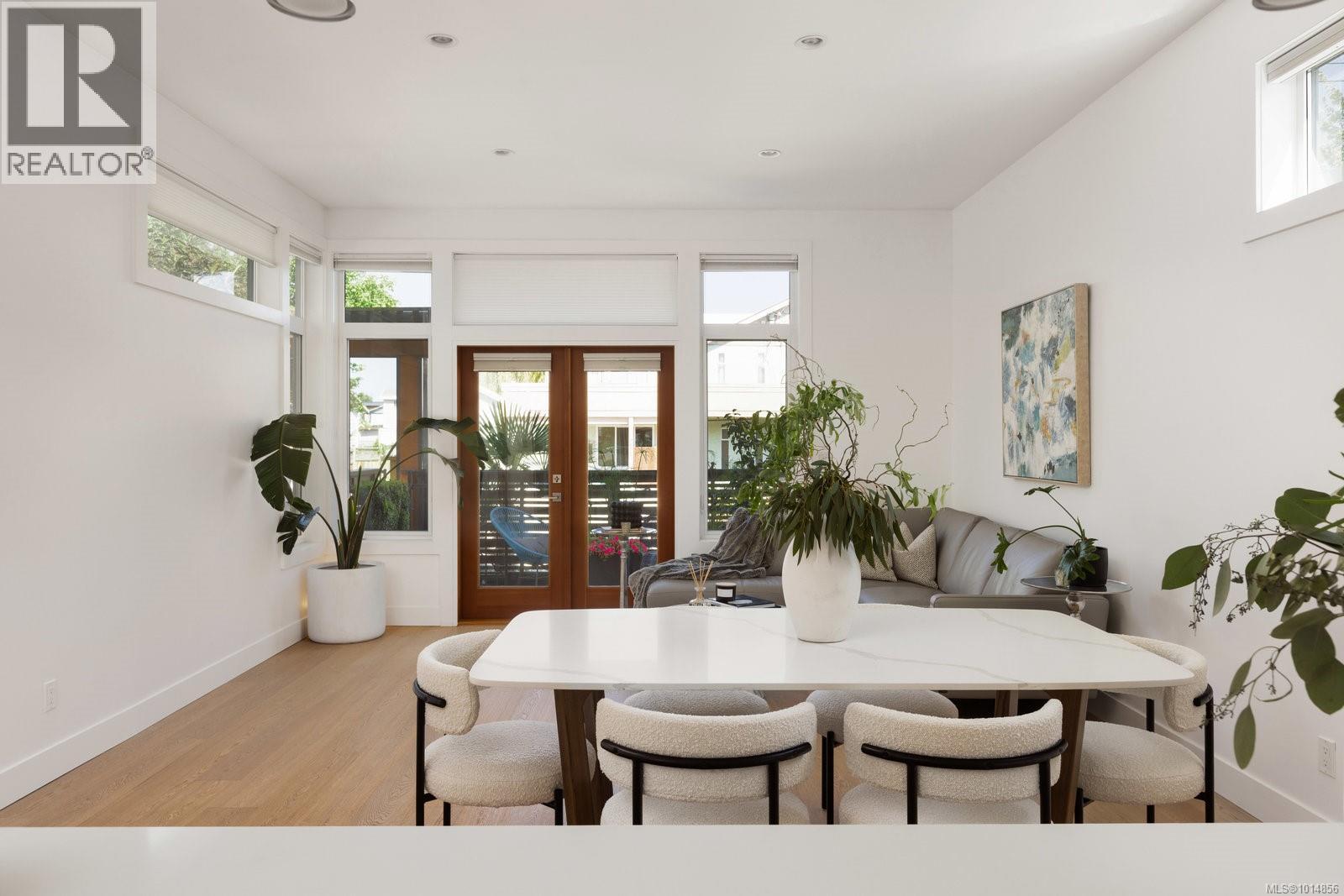  9606 Fourth Street, Sidney
