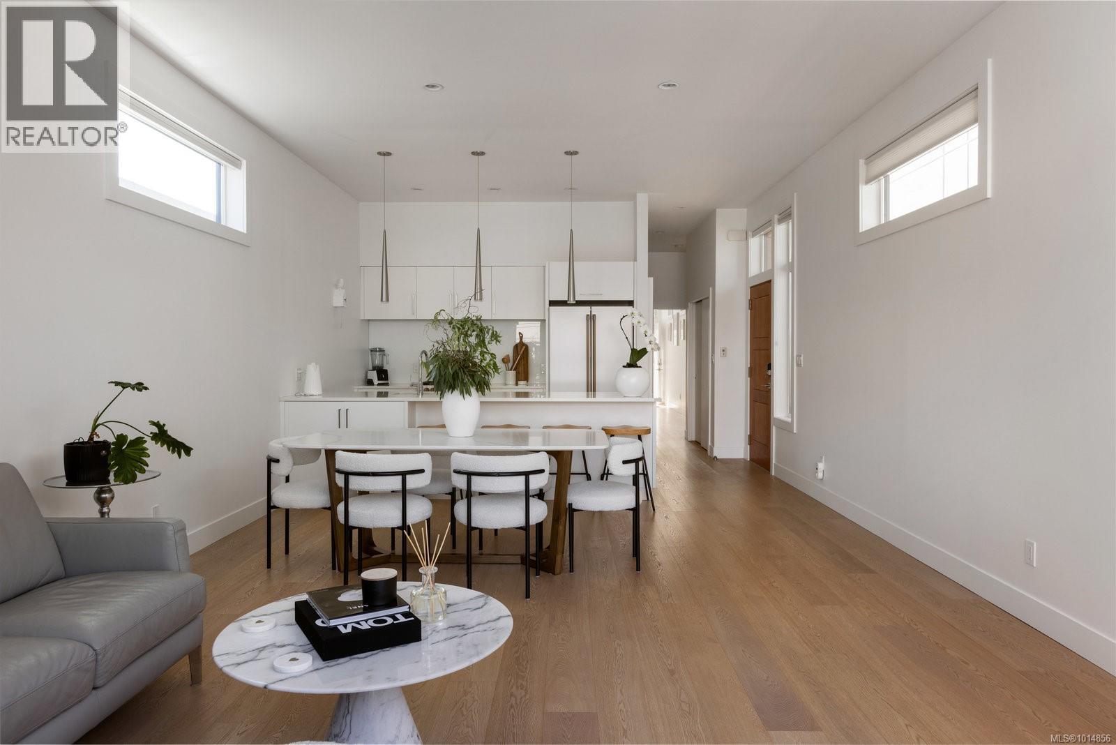  9606 Fourth Street, Sidney