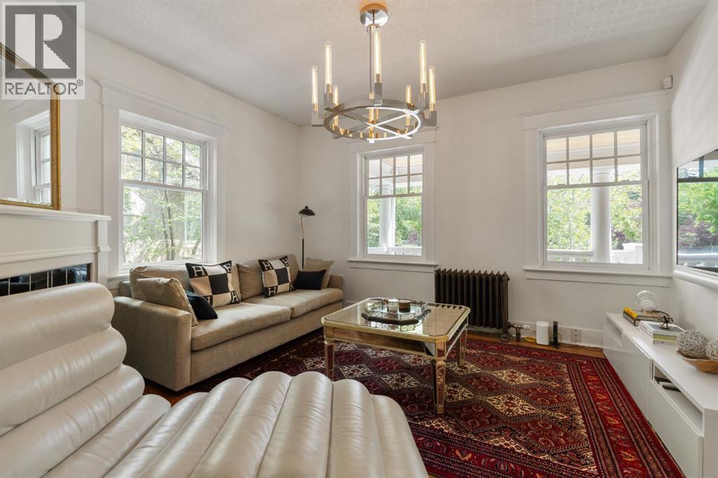 Single Family House for Sale in  Elbow Drive SW Elbow Park Calgary 