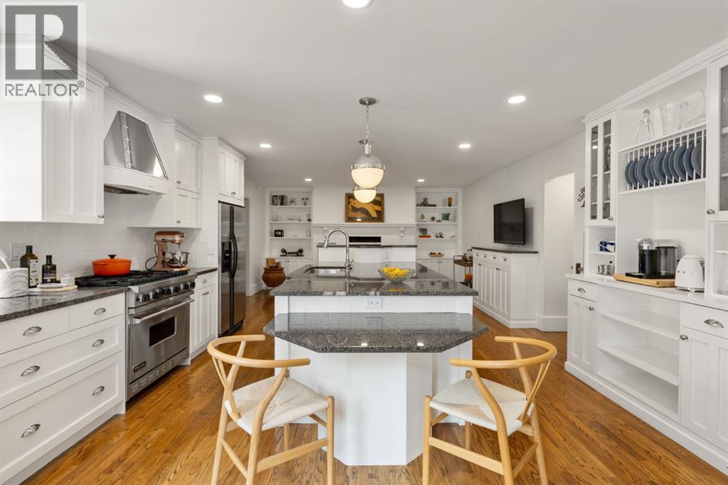 Single Family House for Sale in  Elbow Drive SW Elbow Park Calgary 