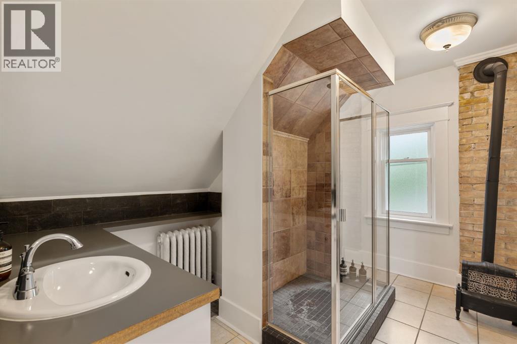 Single Family House for Sale in  Elbow Drive SW Elbow Park Calgary 