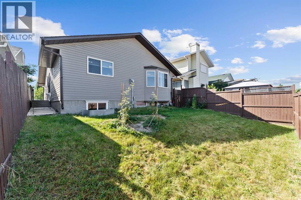 Single Family House Bungalow for Sale in  Cedargrove Road SW Cedarbrae Calgary 