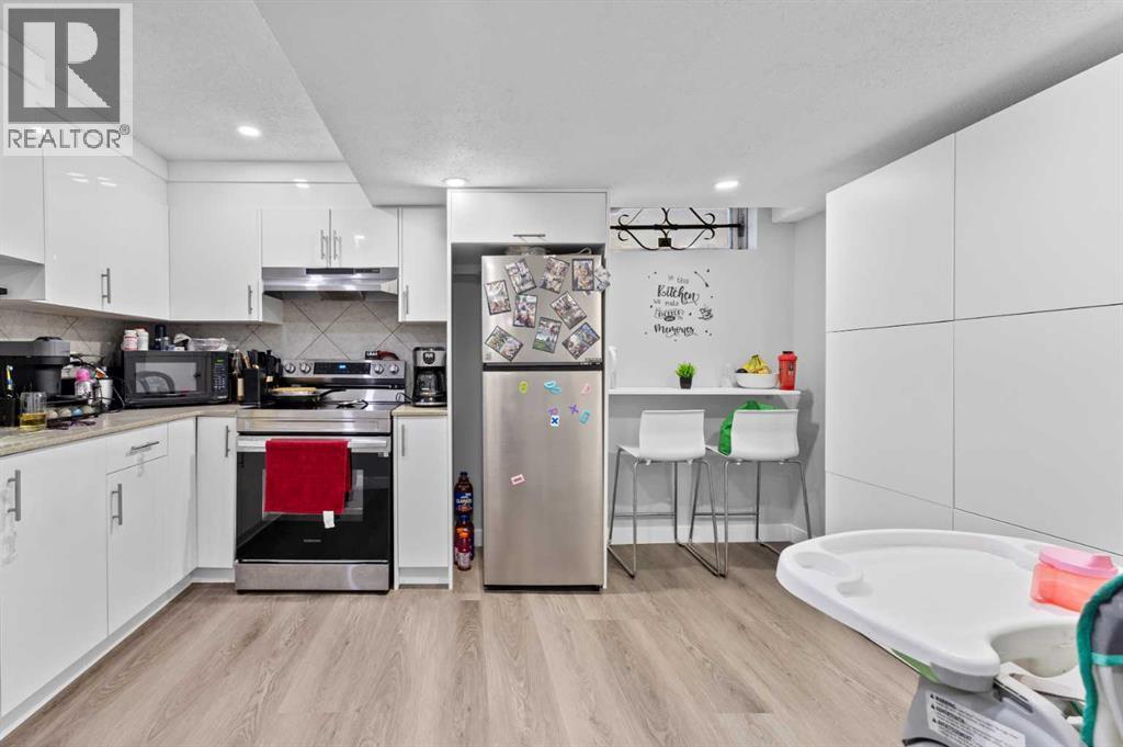 Single Family House Bungalow for Sale in  Cedargrove Road SW Cedarbrae Calgary 