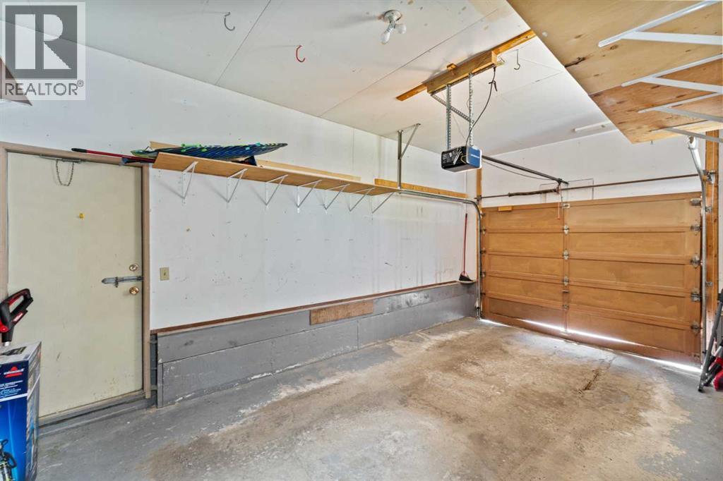 Single Family House Bungalow for Sale in  Cedargrove Road SW Cedarbrae Calgary 