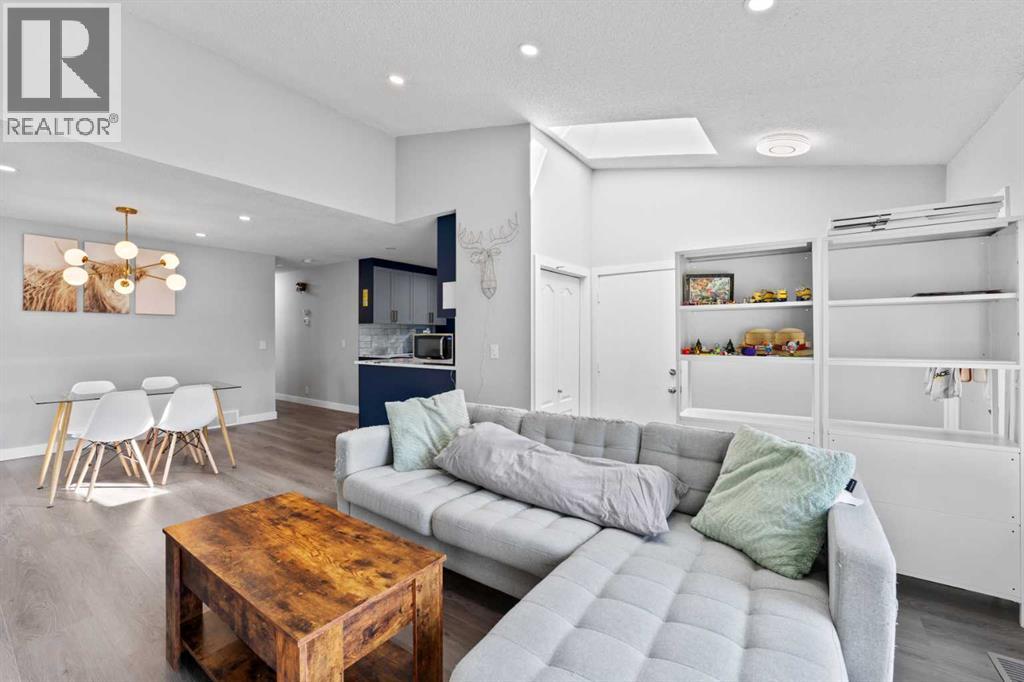 Single Family House Bungalow for Sale in  Cedargrove Road SW Cedarbrae Calgary 