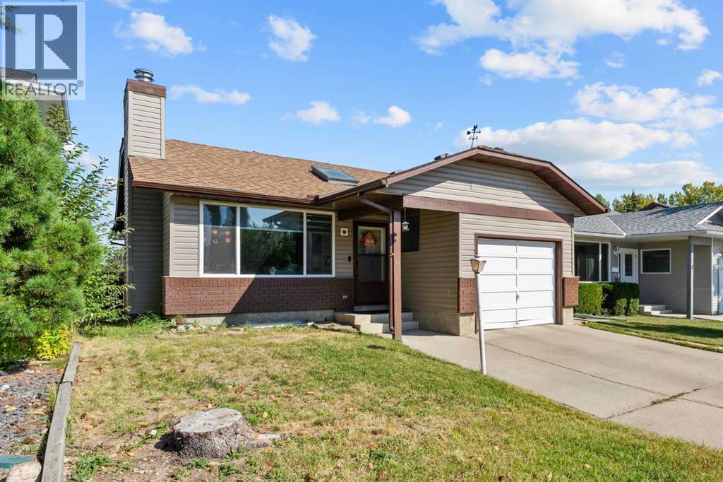 Single Family House Bungalow for Sale in  Cedargrove Road SW Cedarbrae Calgary 