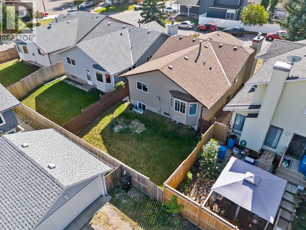 Single Family House Bungalow for Sale in  Cedargrove Road SW Cedarbrae Calgary 