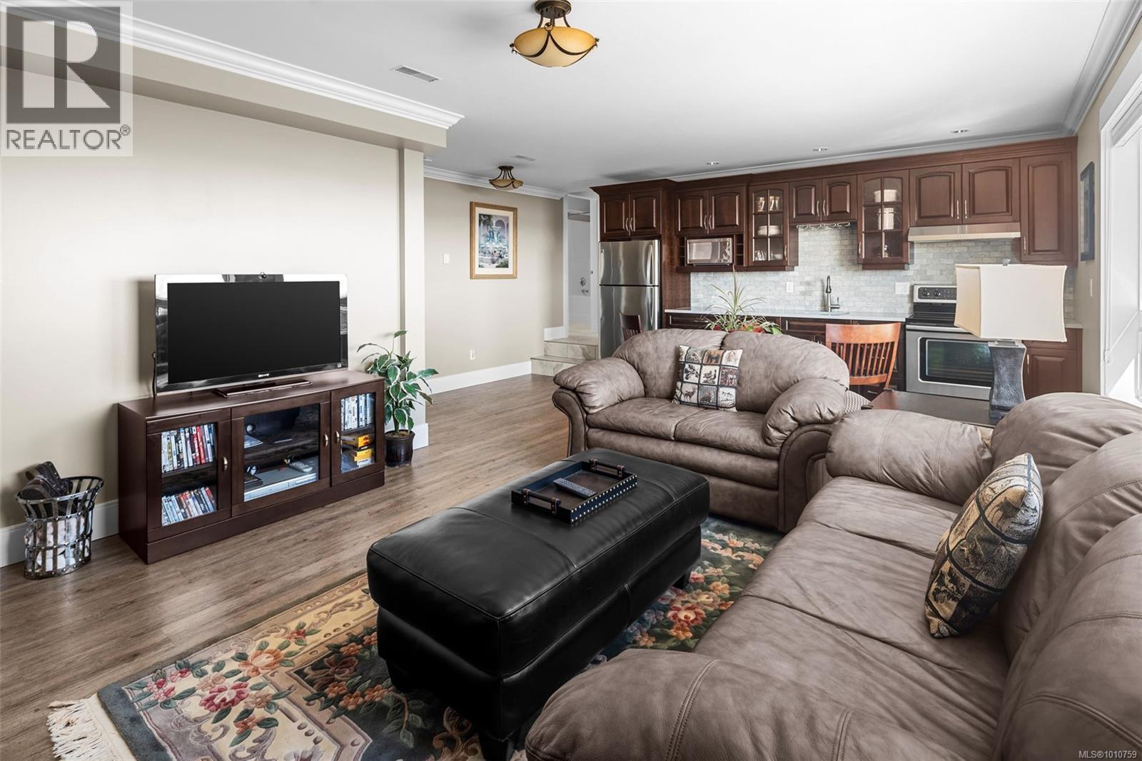 8874 Park Pacific Terr, North Saanich