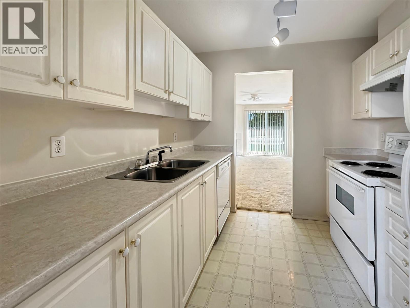 1004 23 Avenue N Unit# 113, Cranbrook