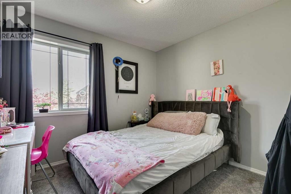 Single Family House for Sale in   Arbour Lake Road NW Arbour Lake Calgary 