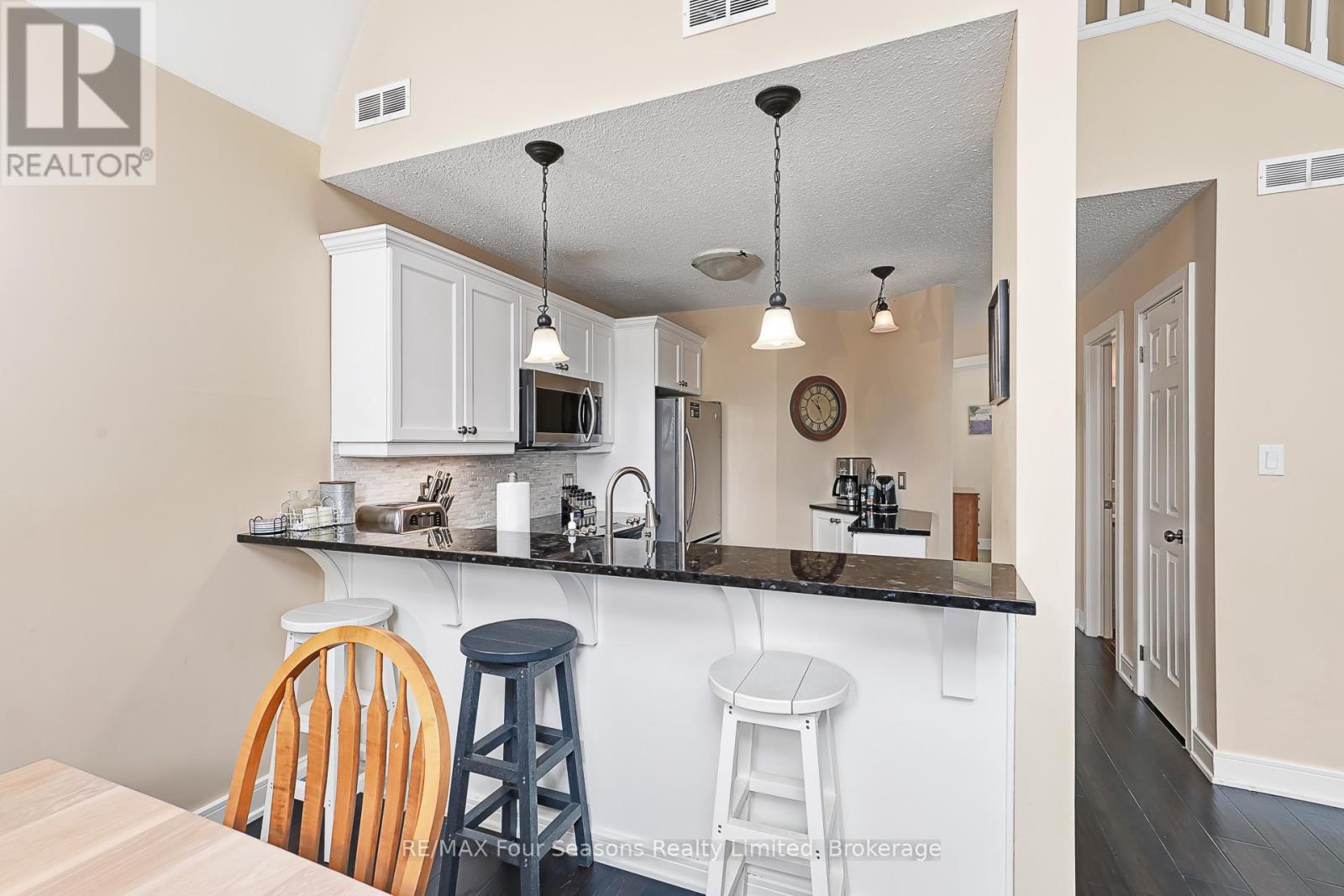 #225 170 SNOWBRIDGE WAY N - 12