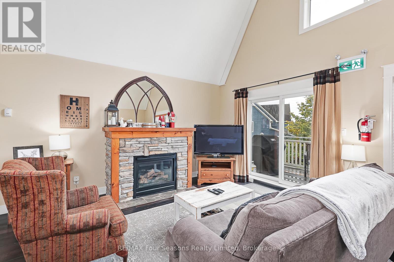 #225 170 SNOWBRIDGE WAY N - 14
