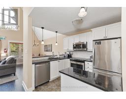 225 - 170 Snowbridge Way N, Blue Mountains, ON N0H2P0 Photo 10