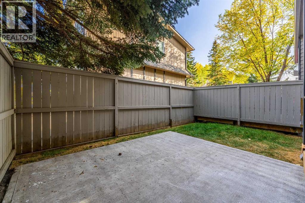 Single Family House 4 Level for Sale in   Silver Springs Drive NW Silver Springs Calgary 