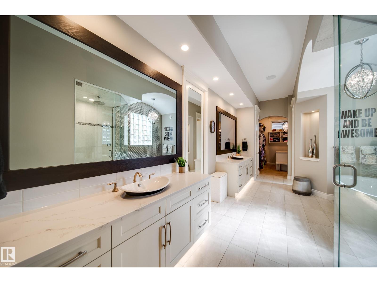 3475 KESWICK BV SW, Edmonton