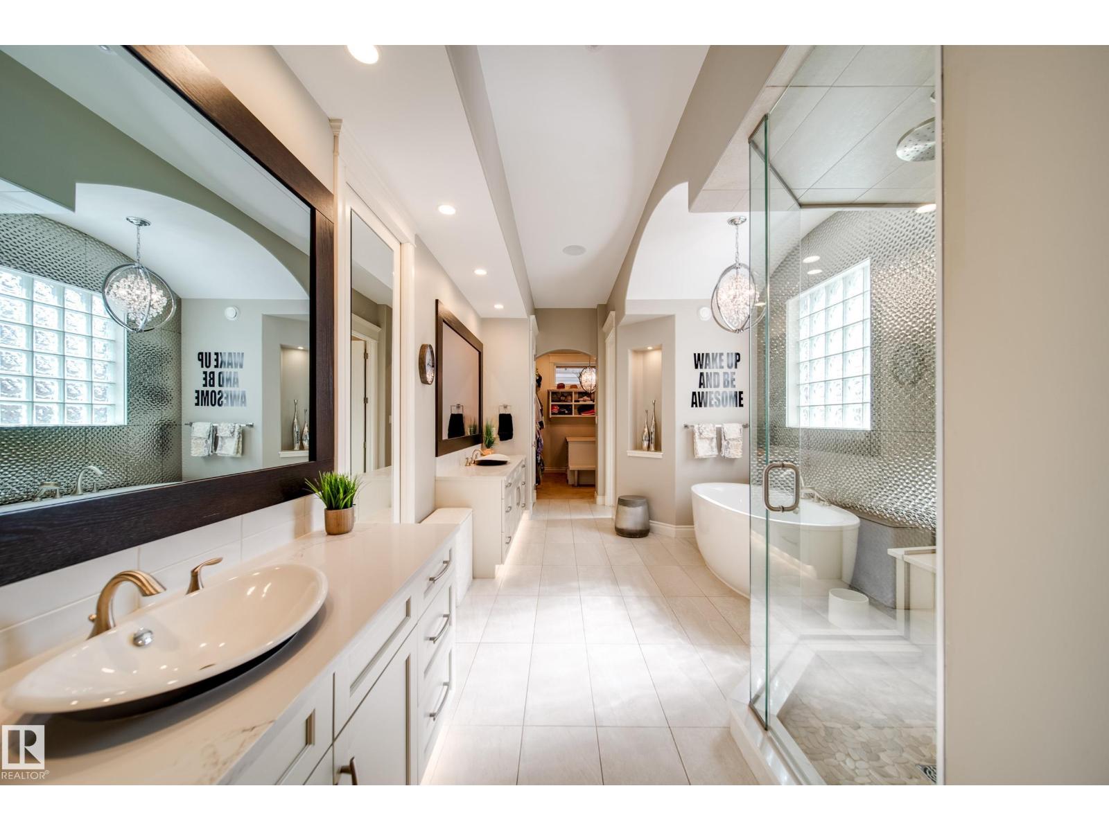 3475 KESWICK BV SW, Edmonton