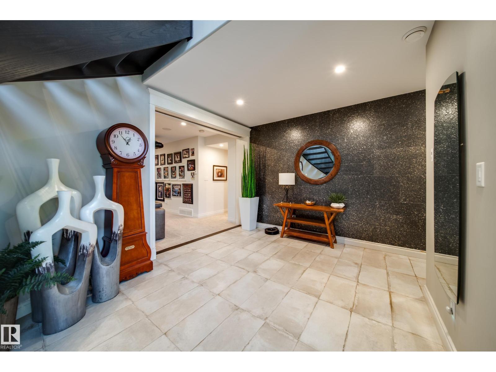 3475 KESWICK BV SW, Edmonton