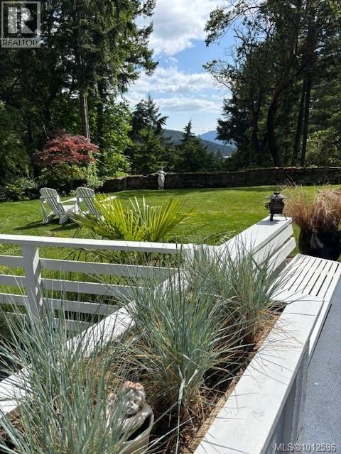 310 Woodland Dr, Salt Spring