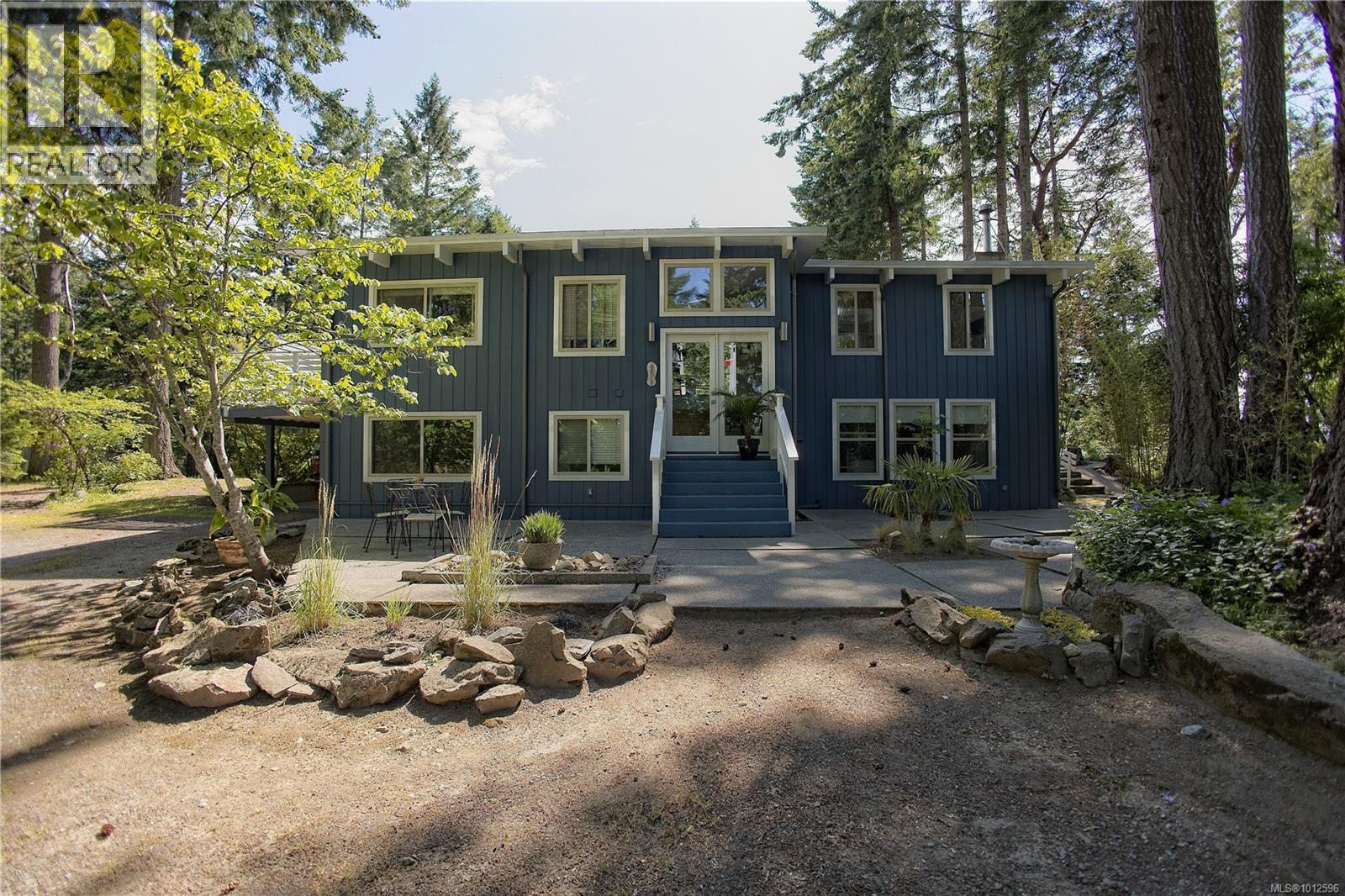 310 Woodland Dr, Salt Spring