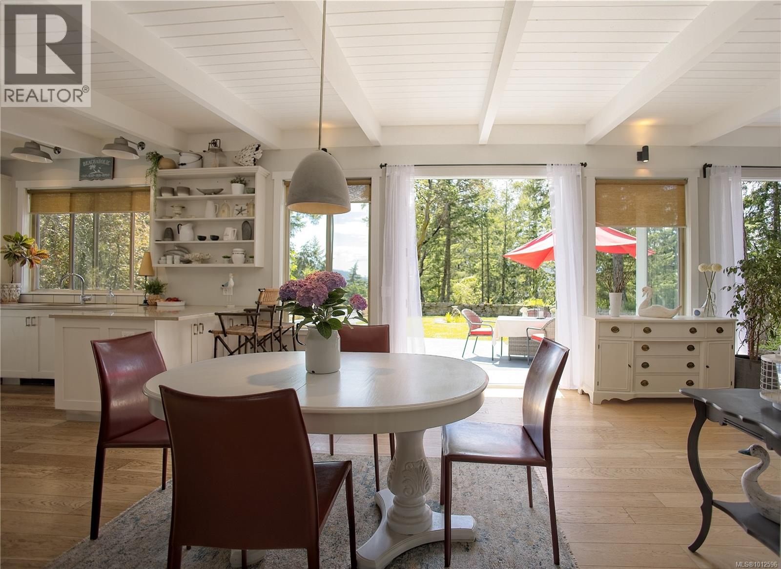 310 Woodland Dr, Salt Spring