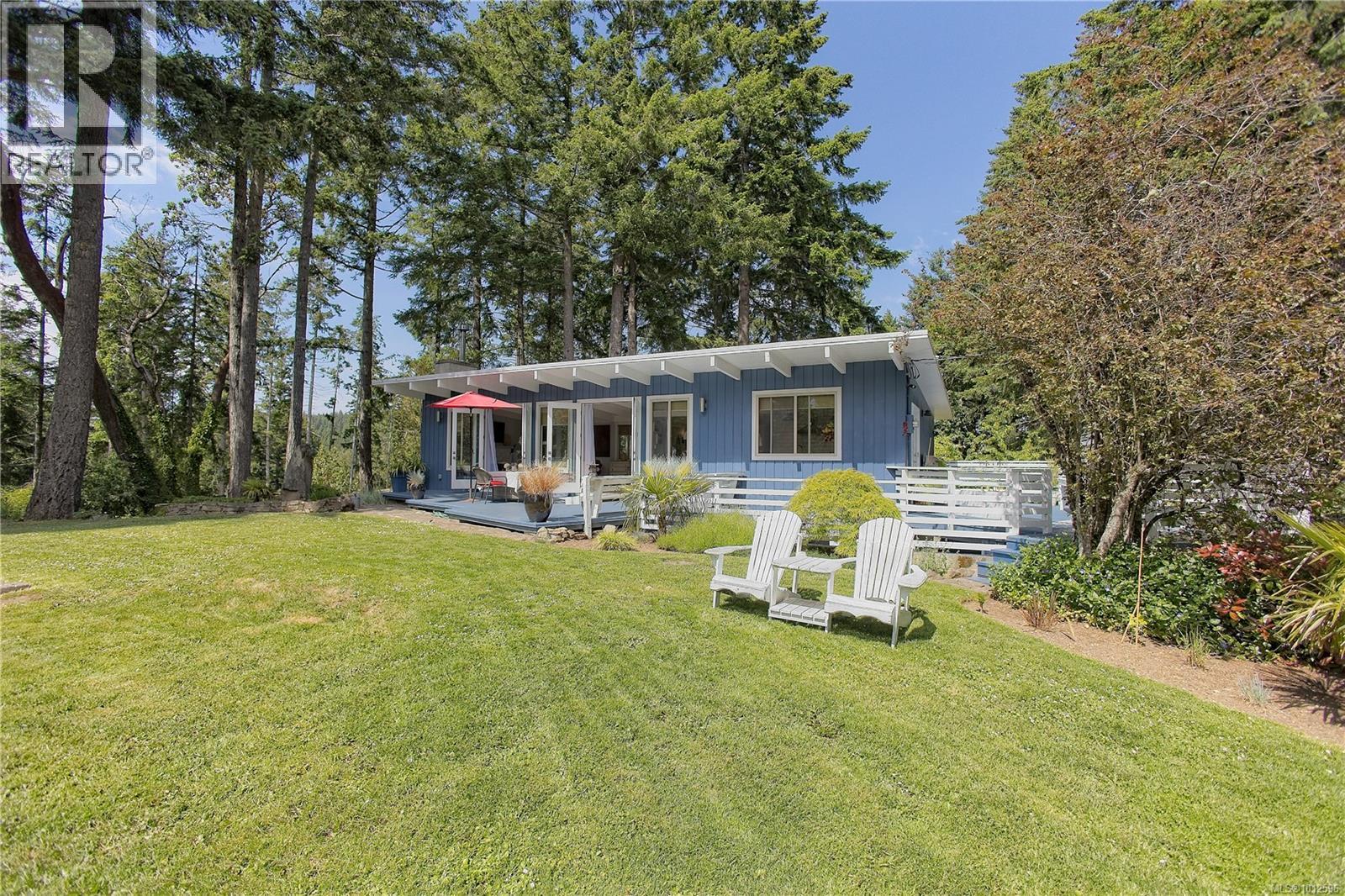 310 Woodland Dr, Salt Spring