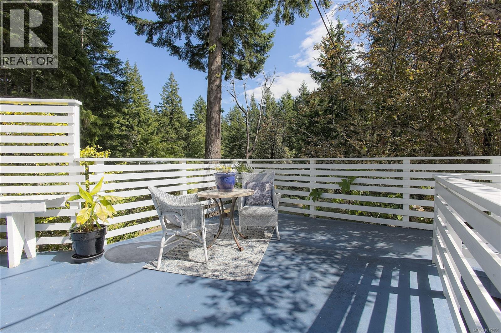 310 Woodland Dr, Salt Spring