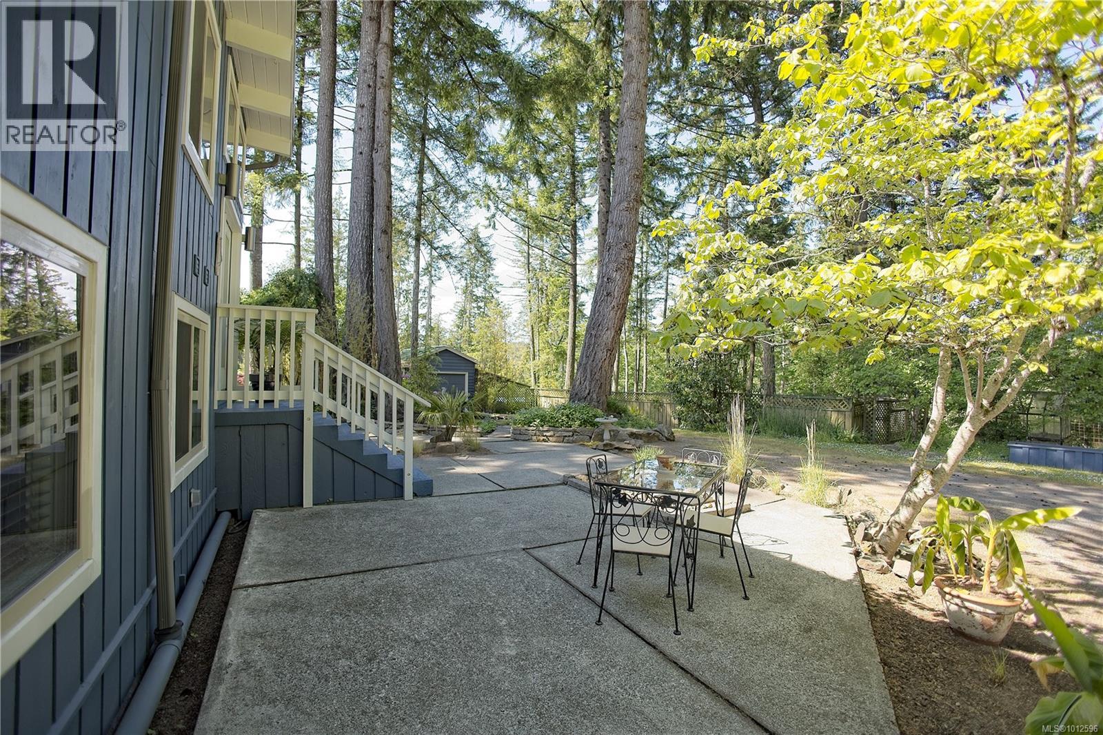 310 Woodland Dr, Salt Spring