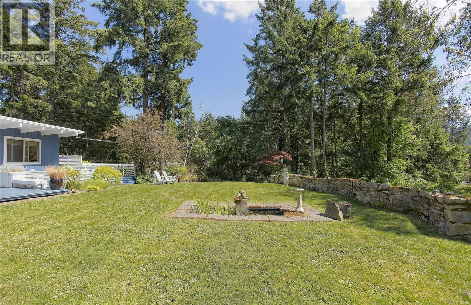 310 Woodland Dr, Salt Spring